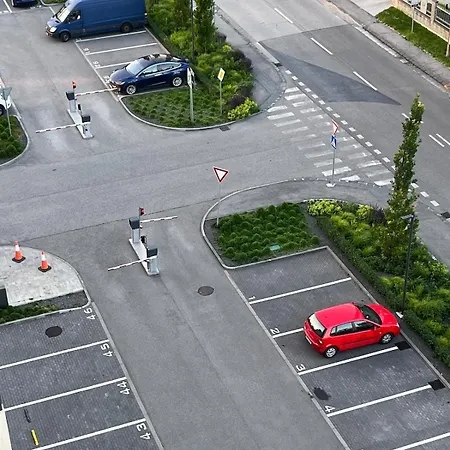 Klingerka 007 2 Separate Bedrooms Parking Included Apartment