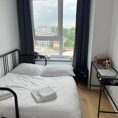 Klingerka 007 2 Separate Bedrooms Parking Included * 브라티슬라바