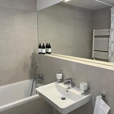 Appartement Klingerka 007 2 Separate Bedrooms Parking Included