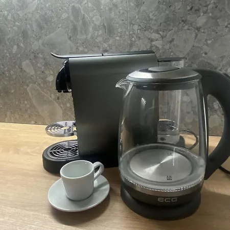 Lejlighed Klingerka 007 2 Separate Bedrooms Parking Included Bratislava